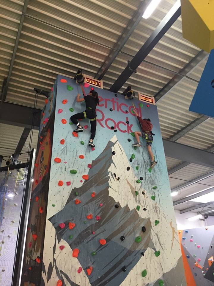 31676755_917140238459117_8481216441318637568_n